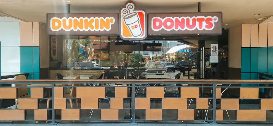 DUNKIN'
